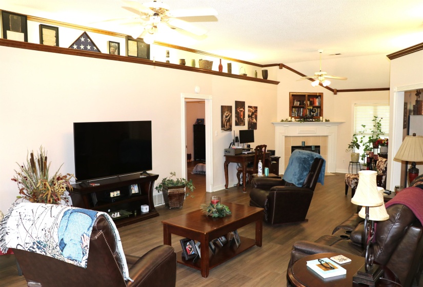 130 GRACE AVE, Atoka, Tennessee 38004, 3 Bedroom Bedrooms, 7 Room Rooms,2.1 BathroomBathrooms,Residential,For Sale,GRACE,0,10221749