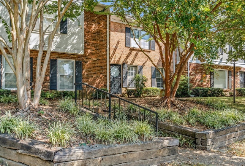 6976 COUNTRY RD, Germantown, Tennessee 38138, 2 Bedroom Bedrooms, 8 Room Rooms,2.1 BathroomBathrooms,Residential,For Sale,COUNTRY,0,10221750