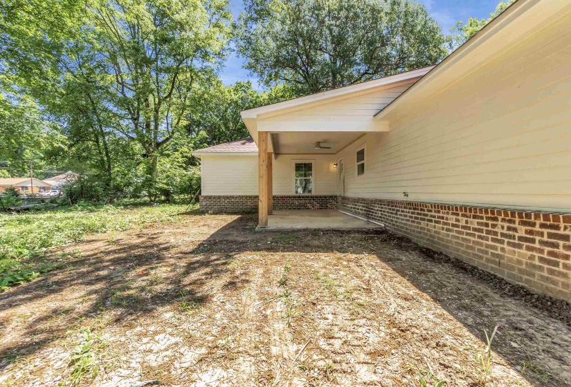 1960 MCLEMORE AVE, Memphis, Tennessee 38114, 4 Bedroom Bedrooms, 4 Room Rooms,2 BathroomBathrooms,Residential,For Sale,MCLEMORE,0,10221752