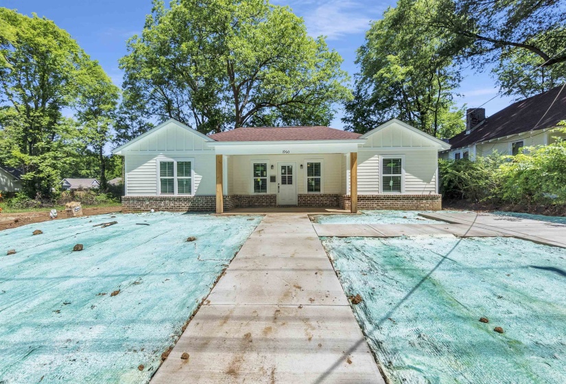 1960 MCLEMORE AVE, Memphis, Tennessee 38114, 4 Bedroom Bedrooms, 4 Room Rooms,2 BathroomBathrooms,Residential,For Sale,MCLEMORE,0,10221752