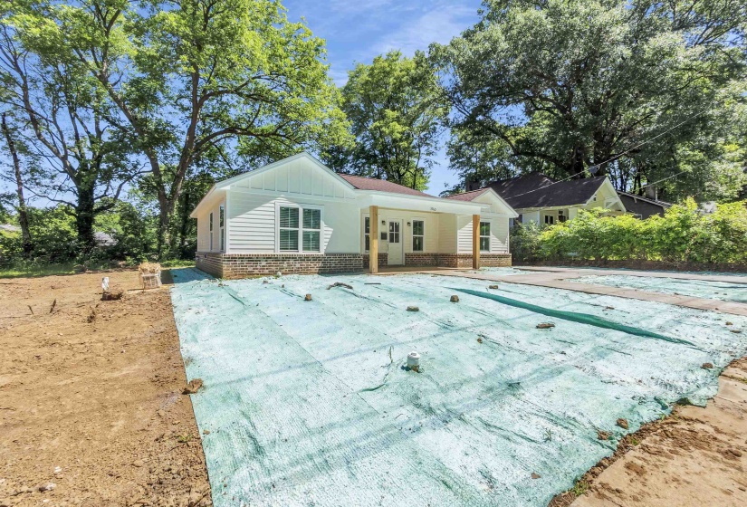 1960 MCLEMORE AVE, Memphis, Tennessee 38114, 4 Bedroom Bedrooms, 4 Room Rooms,2 BathroomBathrooms,Residential,For Sale,MCLEMORE,0,10221752