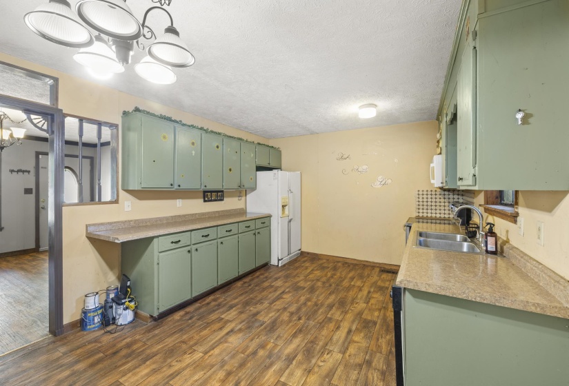 395 FERN RD, Somerville, Tennessee 38068, 3 Bedroom Bedrooms, 8 Room Rooms,1 BathroomBathrooms,Residential,For Sale,FERN,0,10221754