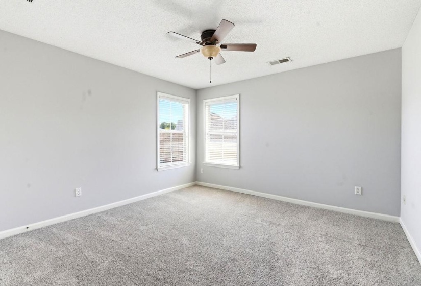 1146 AVERETT DR, Cordova, Tennessee 38018, 4 Bedroom Bedrooms, 4 Room Rooms,2.1 BathroomBathrooms,Residential,For Sale,AVERETT,0,10221761