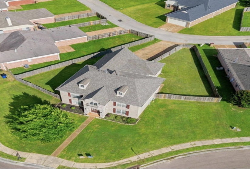 1146 AVERETT DR, Cordova, Tennessee 38018, 4 Bedroom Bedrooms, 4 Room Rooms,2.1 BathroomBathrooms,Residential,For Sale,AVERETT,0,10221761