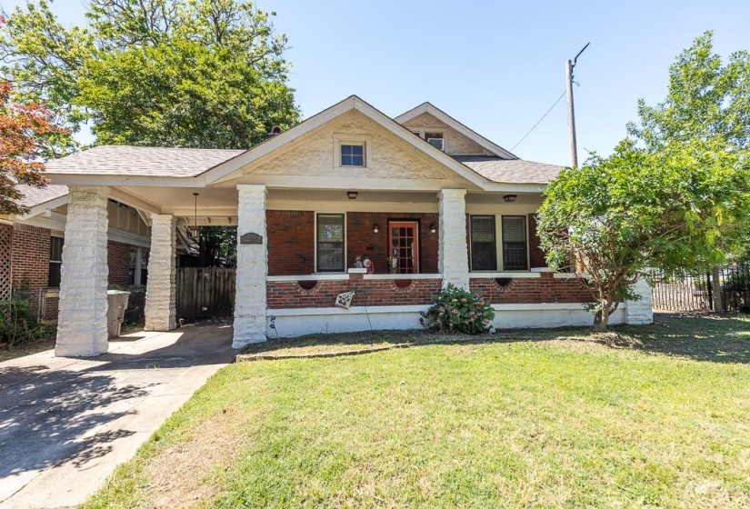 2371 PARKWAY PL, Memphis, Tennessee 38112, 3 Bedroom Bedrooms, 7 Room Rooms,2 BathroomBathrooms,Residential,For Sale,PARKWAY,0,10221763