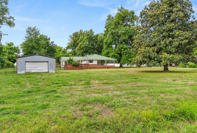 61 BRIDGE RD, Other, Mississippi 38617, 4 Bedrooms Bedrooms, 8 Rooms Rooms,2 BathroomsBathrooms,Residential,For Sale,BRIDGE,10221767
