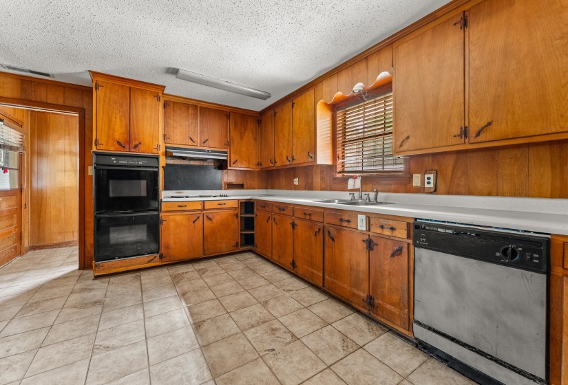 61 BRIDGE RD, Other, Mississippi 38617, 4 Bedrooms Bedrooms, 8 Rooms Rooms,2 BathroomsBathrooms,Residential,For Sale,BRIDGE,10221767