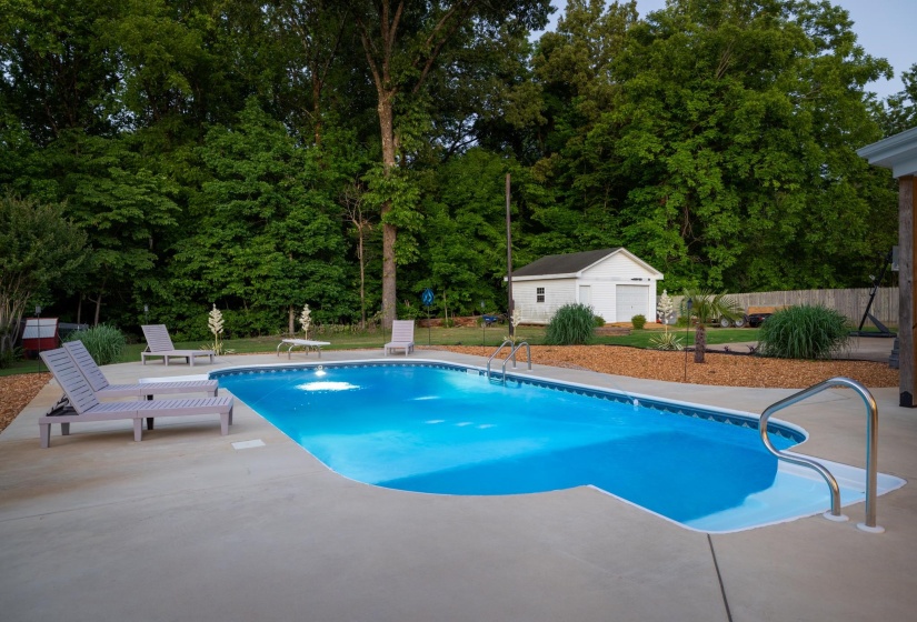 468 KIMBERLY DR, Atoka, Tennessee 38004, 4 Bedroom Bedrooms, 8 Room Rooms,2.1 BathroomBathrooms,Residential,For Sale,KIMBERLY,0,10221769