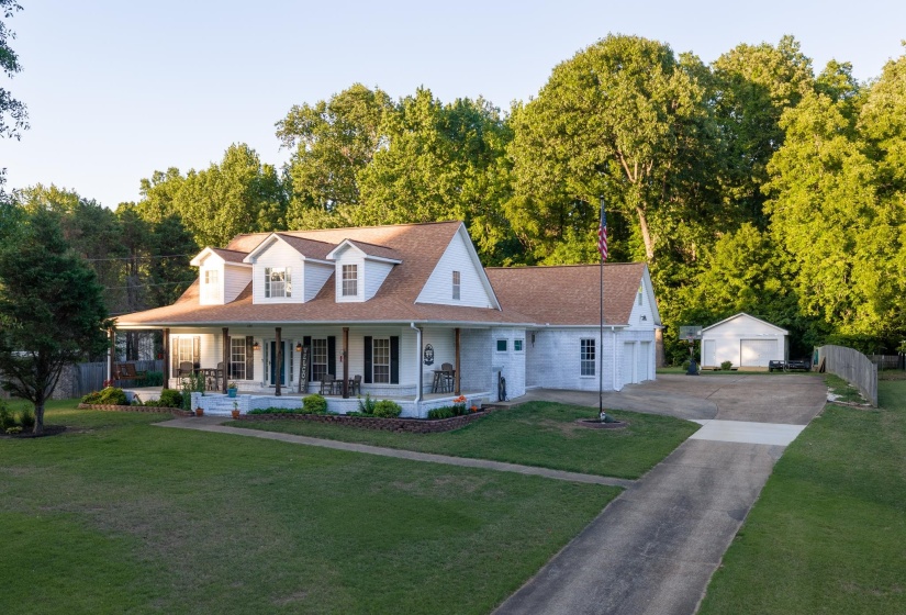 468 KIMBERLY DR, Atoka, Tennessee 38004, 4 Bedroom Bedrooms, 8 Room Rooms,2.1 BathroomBathrooms,Residential,For Sale,KIMBERLY,0,10221769