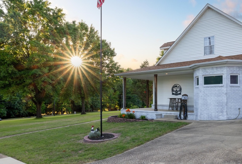 468 KIMBERLY DR, Atoka, Tennessee 38004, 4 Bedroom Bedrooms, 8 Room Rooms,2.1 BathroomBathrooms,Residential,For Sale,KIMBERLY,0,10221769