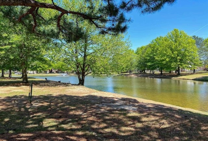 1996 KLUG CV, Collierville, Tennessee 38017, 4 Bedrooms Bedrooms, 9 Rooms Rooms,3.1 BathroomsBathrooms,Residential,For Sale,KLUG,10221776