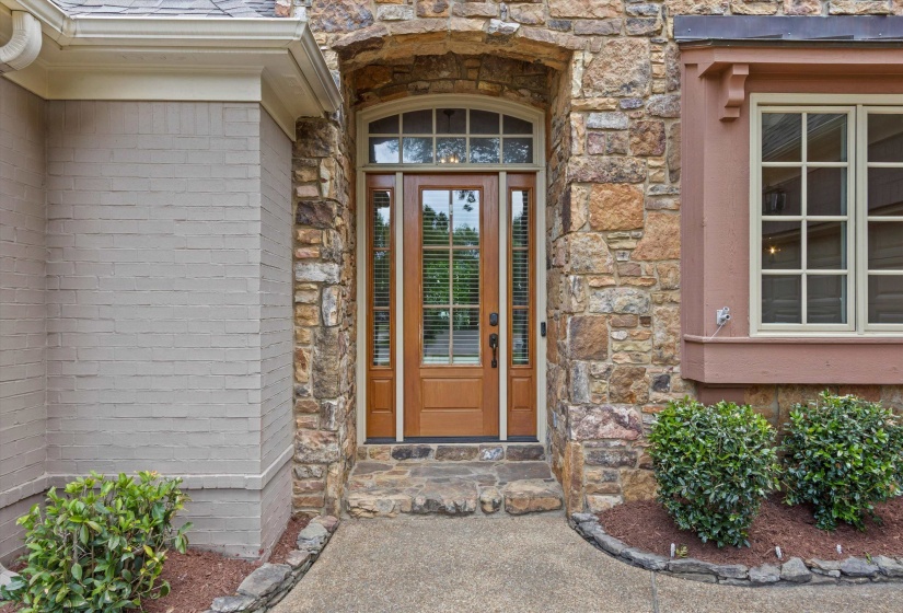 1996 KLUG CV, Collierville, Tennessee 38017, 4 Bedrooms Bedrooms, 9 Rooms Rooms,3.1 BathroomsBathrooms,Residential,For Sale,KLUG,10221776