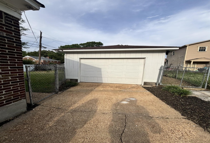 1380 WILSON ST, Memphis, Tennessee 38106, 4 Bedrooms Bedrooms, 7 Rooms Rooms,2.2 BathroomsBathrooms,Residential,For Sale,WILSON,10221782