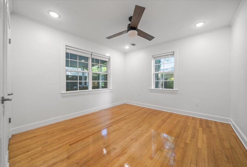 386 ERWIN DR, Memphis, Tennessee 38117, 4 Bedroom Bedrooms, 3 Room Rooms,3 BathroomBathrooms,Residential,For Sale,ERWIN,0,10221791