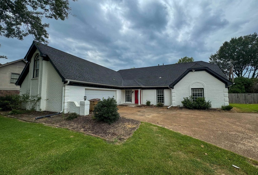 3945 WINDYKE DR, Memphis, Tennessee 38125, 4 Bedrooms Bedrooms, 9 Rooms Rooms,3 BathroomsBathrooms,Rental Properties,For Sale,WINDYKE,10221802