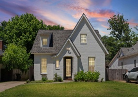 937 MEDA ST, Memphis, Tennessee 38104, 4 Bedrooms Bedrooms, 8 Rooms Rooms,2.1 BathroomsBathrooms,Residential,For Sale,MEDA,10221808