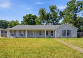 5504 ELMHURST RD, Memphis, Tennessee 38115, 3 Bedroom Bedrooms, 8 Room Rooms,2.1 BathroomBathrooms,Residential,For Sale,ELMHURST,0,10221810