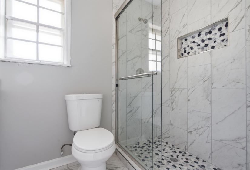 5504 ELMHURST RD, Memphis, Tennessee 38115, 3 Bedroom Bedrooms, 8 Room Rooms,2.1 BathroomBathrooms,Residential,For Sale,ELMHURST,0,10221810