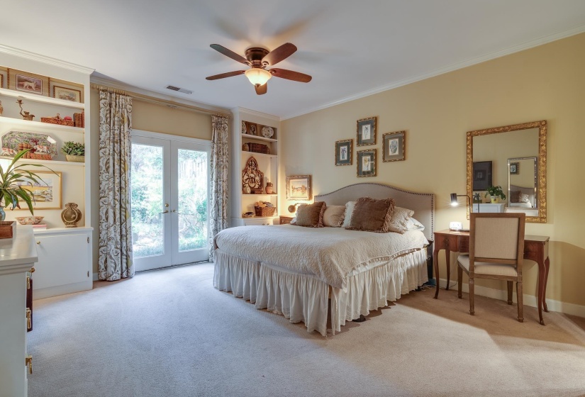 575 CLUB WALK LN, Memphis, Tennessee 38111, 3 Bedroom Bedrooms, 8 Room Rooms,2.1 BathroomBathrooms,Residential,For Sale,CLUB WALK,0,10221541