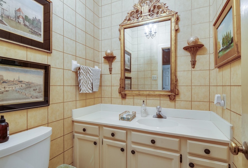 575 CLUB WALK LN, Memphis, Tennessee 38111, 3 Bedroom Bedrooms, 8 Room Rooms,2.1 BathroomBathrooms,Residential,For Sale,CLUB WALK,0,10221541
