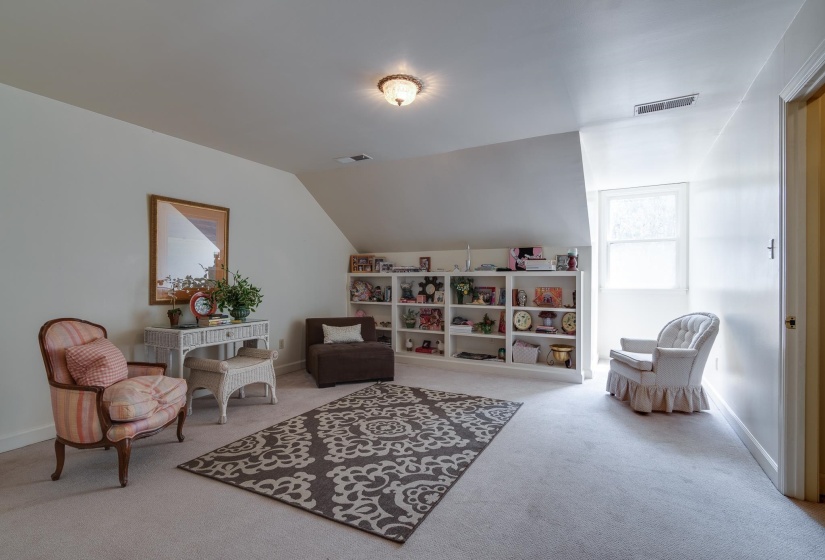 575 CLUB WALK LN, Memphis, Tennessee 38111, 3 Bedroom Bedrooms, 8 Room Rooms,2.1 BathroomBathrooms,Residential,For Sale,CLUB WALK,0,10221541