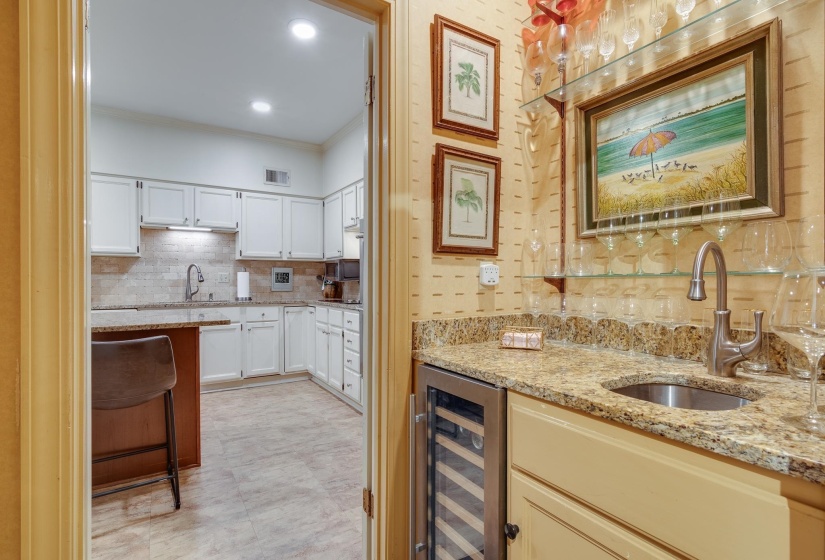 575 CLUB WALK LN, Memphis, Tennessee 38111, 3 Bedroom Bedrooms, 8 Room Rooms,2.1 BathroomBathrooms,Residential,For Sale,CLUB WALK,0,10221541