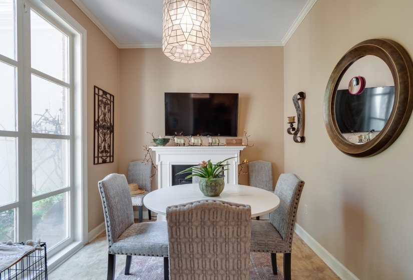 575 CLUB WALK LN, Memphis, Tennessee 38111, 3 Bedroom Bedrooms, 8 Room Rooms,2.1 BathroomBathrooms,Residential,For Sale,CLUB WALK,0,10221541