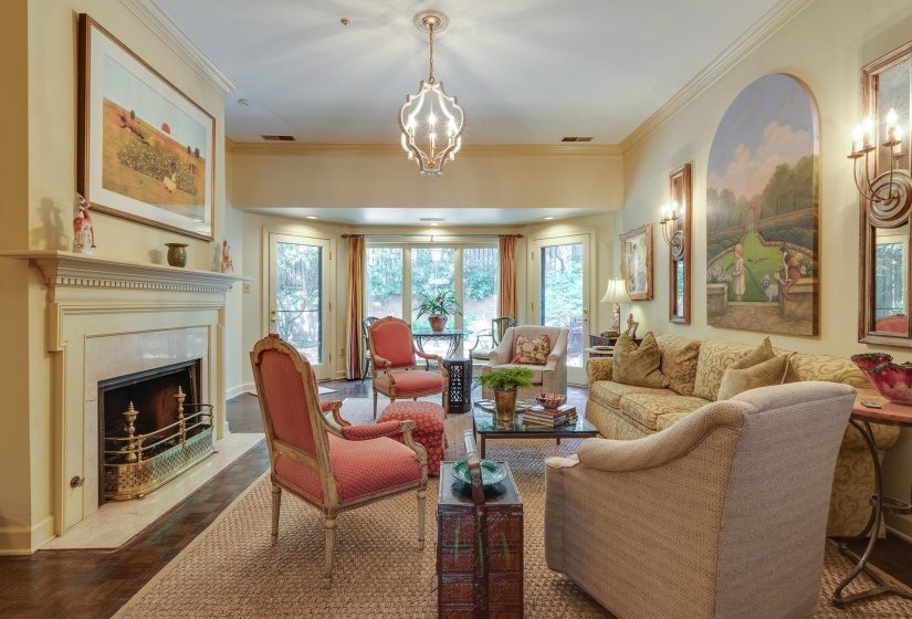 575 CLUB WALK LN, Memphis, Tennessee 38111, 3 Bedroom Bedrooms, 8 Room Rooms,2.1 BathroomBathrooms,Residential,For Sale,CLUB WALK,0,10221541