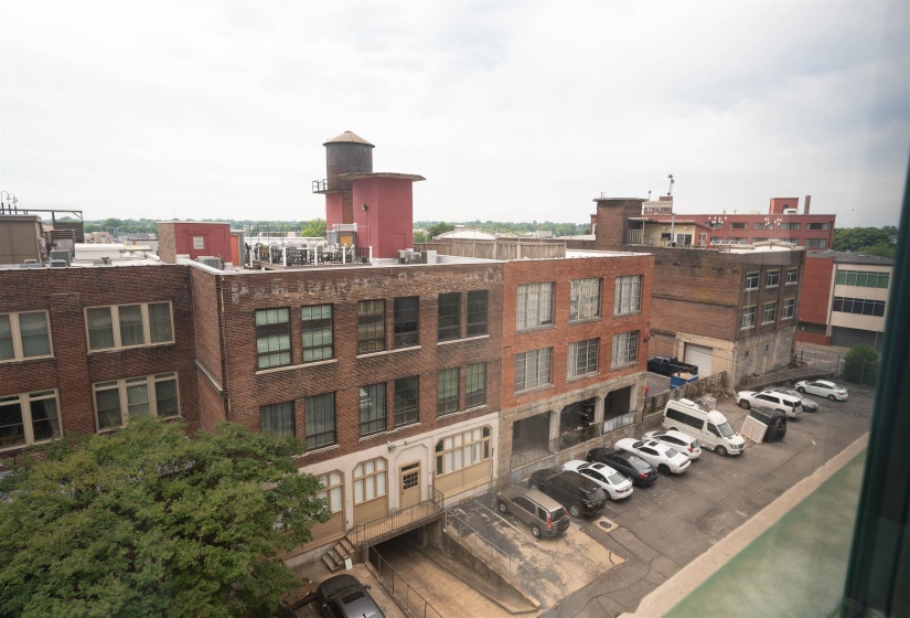 408 FRONT ST, Memphis, Tennessee 38103, 1 Bedroom Bedrooms, 3 Room Rooms,1 BathroomBathrooms,Residential,For Sale,FRONT,0,10221812