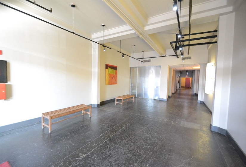 408 FRONT ST, Memphis, Tennessee 38103, 1 Bedroom Bedrooms, 3 Room Rooms,1 BathroomBathrooms,Residential,For Sale,FRONT,0,10221812