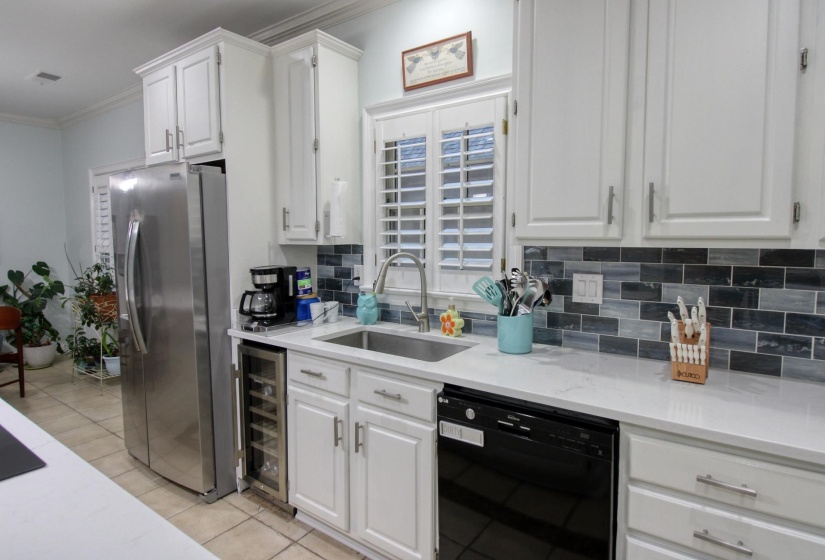 3284 GALLERY DR, Memphis, Tennessee 38125, 3 Bedroom Bedrooms, 7 Room Rooms,3.1 BathroomBathrooms,Residential,For Sale,GALLERY,0,10221820
