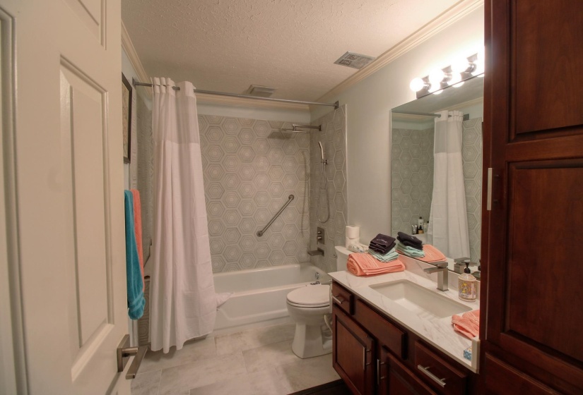 3284 GALLERY DR, Memphis, Tennessee 38125, 3 Bedroom Bedrooms, 7 Room Rooms,3.1 BathroomBathrooms,Residential,For Sale,GALLERY,0,10221820