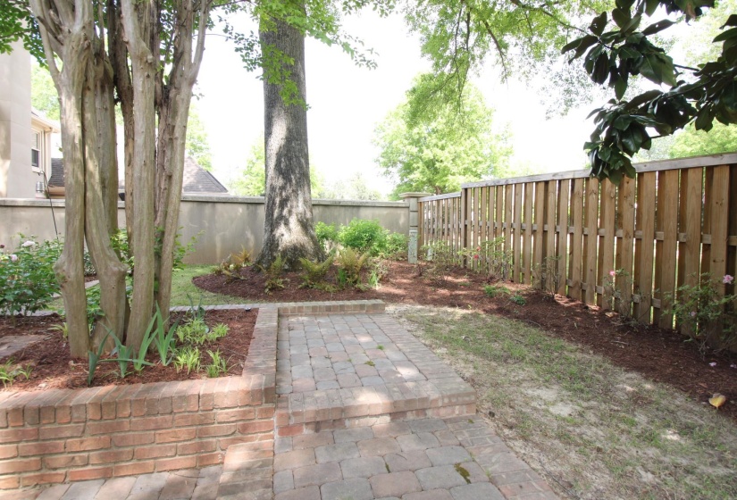 3284 GALLERY DR, Memphis, Tennessee 38125, 3 Bedroom Bedrooms, 7 Room Rooms,3.1 BathroomBathrooms,Residential,For Sale,GALLERY,0,10221820