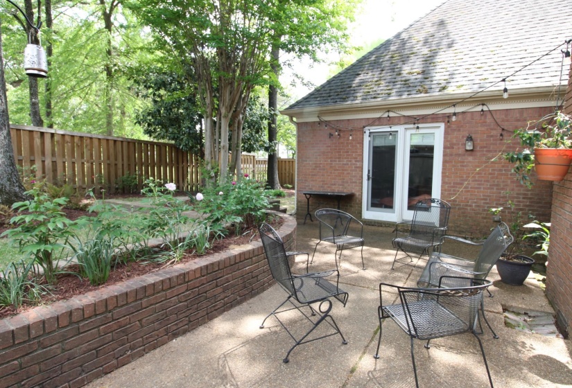 3284 GALLERY DR, Memphis, Tennessee 38125, 3 Bedroom Bedrooms, 7 Room Rooms,3.1 BathroomBathrooms,Residential,For Sale,GALLERY,0,10221820