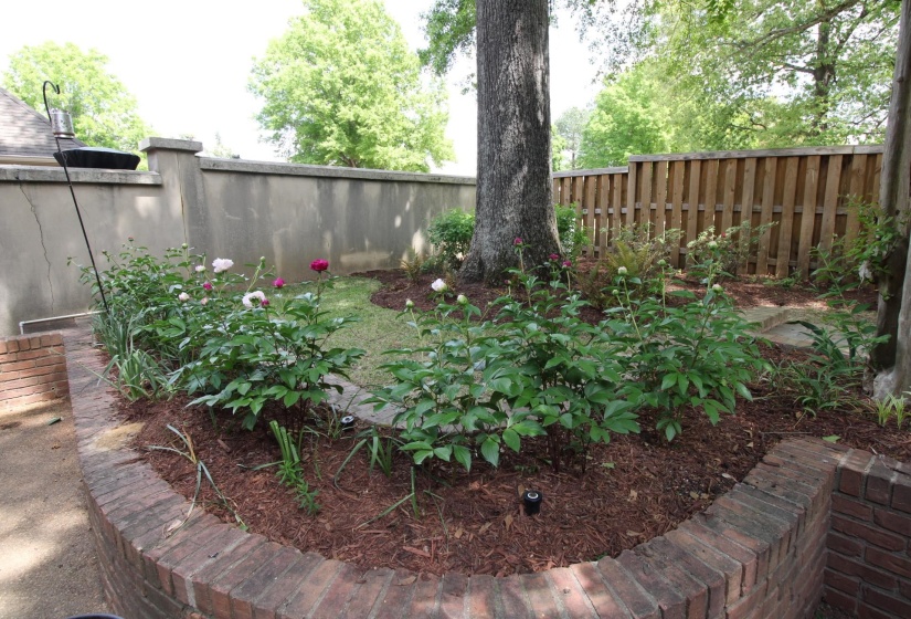 3284 GALLERY DR, Memphis, Tennessee 38125, 3 Bedroom Bedrooms, 7 Room Rooms,3.1 BathroomBathrooms,Residential,For Sale,GALLERY,0,10221820
