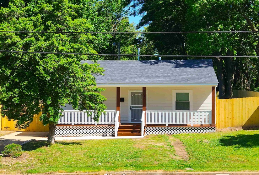 2352 CABLE AVE, Memphis, Tennessee 38114, 3 Bedroom Bedrooms, 6 Room Rooms,2 BathroomBathrooms,Residential,For Sale,CABLE,0,10221837