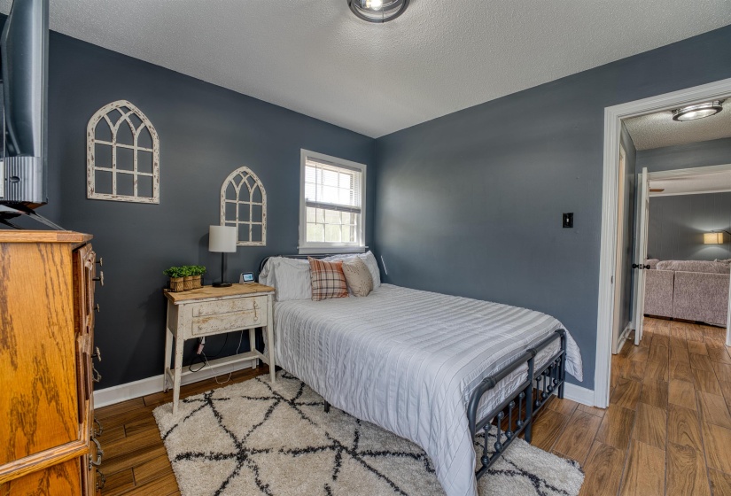 2531 MIMOSA TREE DR, Germantown, Tennessee 38138, 4 Bedroom Bedrooms, 9 Room Rooms,2 BathroomBathrooms,Residential,For Sale,MIMOSA TREE,0,10216964