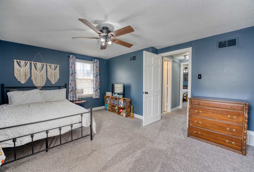 2531 MIMOSA TREE DR, Germantown, Tennessee 38138, 4 Bedroom Bedrooms, 9 Room Rooms,2 BathroomBathrooms,Residential,For Sale,MIMOSA TREE,0,10216964