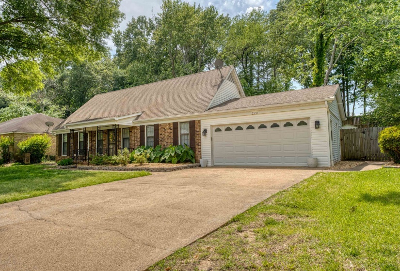 2531 MIMOSA TREE DR, Germantown, Tennessee 38138, 4 Bedroom Bedrooms, 9 Room Rooms,2 BathroomBathrooms,Residential,For Sale,MIMOSA TREE,0,10216964