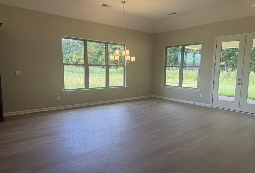 135 RIDGEFIELD DR, Oakland, Tennessee 38060, 4 Bedroom Bedrooms, 8 Room Rooms,3 BathroomBathrooms,Residential,For Sale,RIDGEFIELD,0,10221384