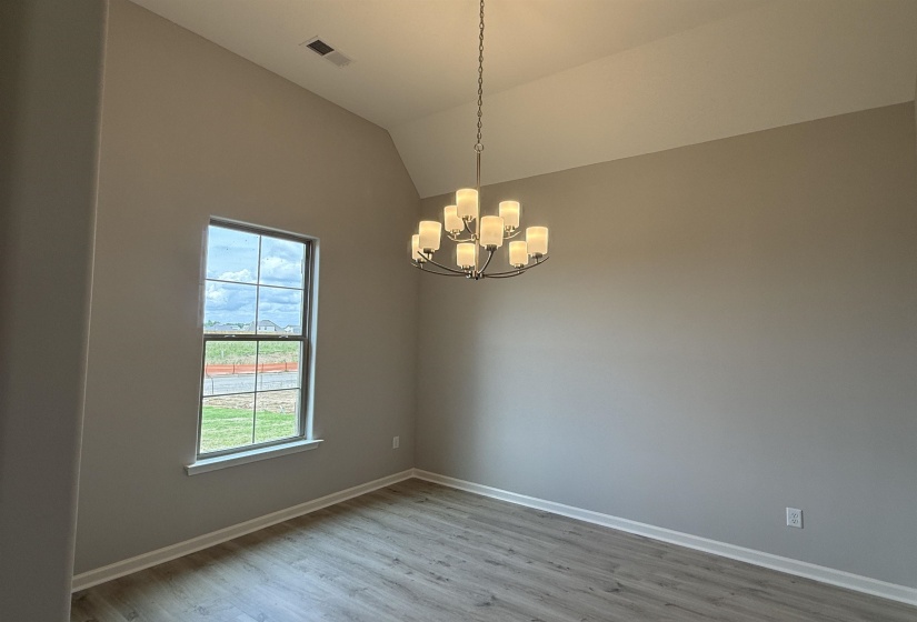 195 RIDGEFIELD DR, Oakland, Tennessee 38060, 4 Bedroom Bedrooms, 9 Room Rooms,3 BathroomBathrooms,Residential,For Sale,RIDGEFIELD,0,10221385