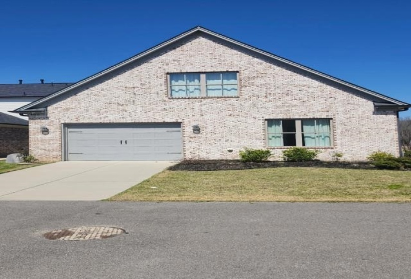 400 VALLEY FORGE LN, Rossville, Tennessee 38066, 3 Bedrooms Bedrooms, 5 Rooms Rooms,3 BathroomsBathrooms,Residential,For Sale,VALLEY FORGE,10221839