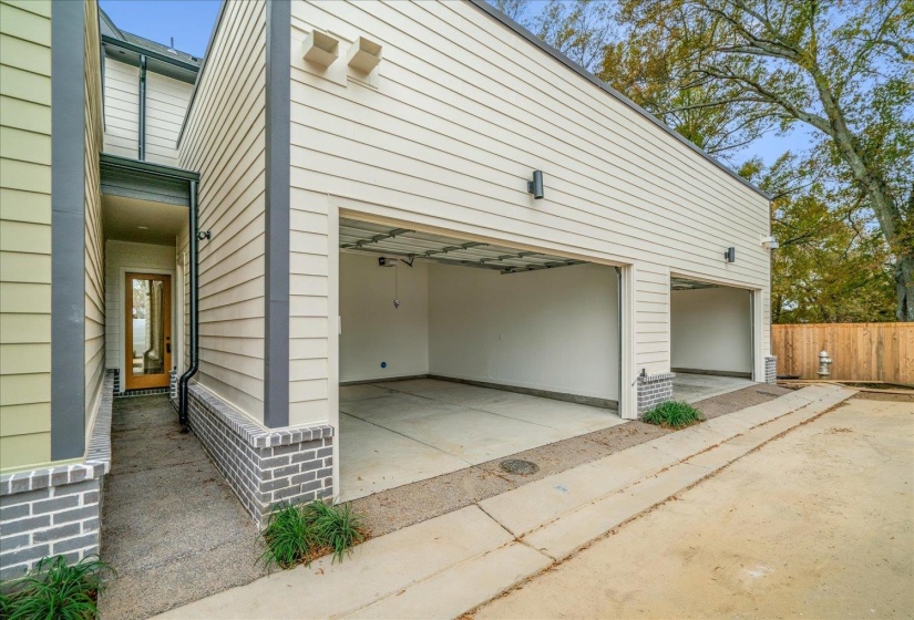 5476 PARK AVE, Memphis, Tennessee 38119, 3 Bedroom Bedrooms, 8 Room Rooms,3 BathroomBathrooms,Residential,For Sale,PARK,0,10221844