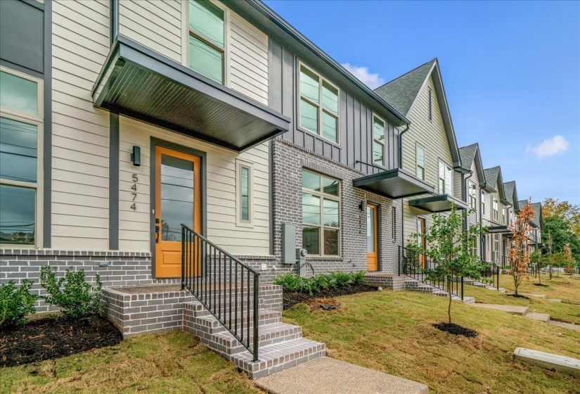5476 PARK AVE, Memphis, Tennessee 38119, 3 Bedroom Bedrooms, 8 Room Rooms,3 BathroomBathrooms,Residential,For Sale,PARK,0,10221844