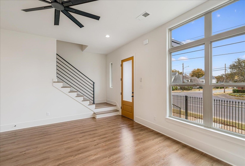 5476 PARK AVE, Memphis, Tennessee 38119, 3 Bedroom Bedrooms, 8 Room Rooms,3 BathroomBathrooms,Residential,For Sale,PARK,0,10221844