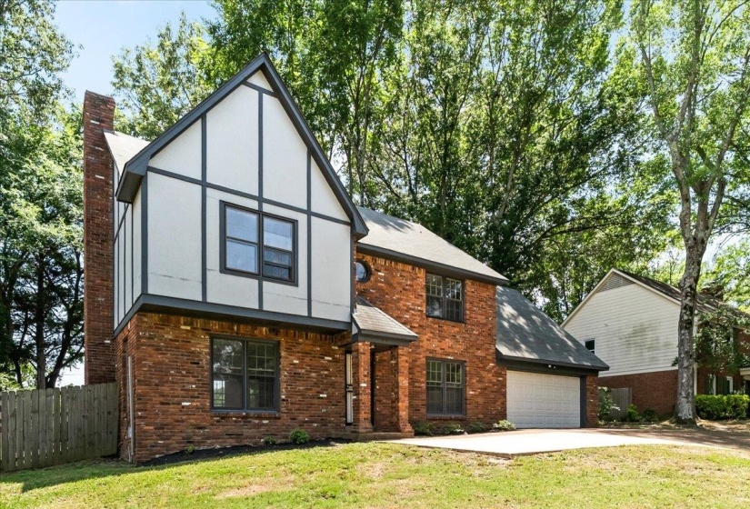 74 WALNUT BEND RD, Cordova, Tennessee 38018, 4 Bedroom Bedrooms, 7 Room Rooms,2.1 BathroomBathrooms,Residential,For Sale,WALNUT BEND,0,10221847