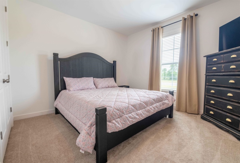 9606 GRAYS HOLLOW DR, Cordova, Tennessee 38018, 5 Bedrooms Bedrooms, 11 Rooms Rooms,3 BathroomsBathrooms,Residential,For Sale,GRAYS HOLLOW,10221858