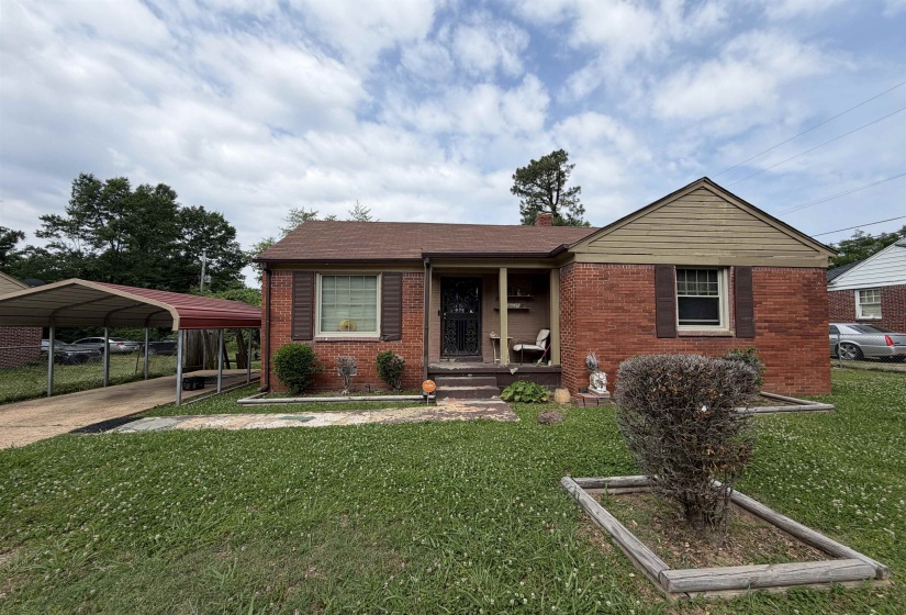 3101 ST CHARLES DR, Memphis, Tennessee 38127, 2 Bedrooms Bedrooms, 5 Rooms Rooms,1 BathroomBathrooms,Residential,For Sale,ST CHARLES,10221860