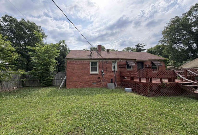 3101 ST CHARLES DR, Memphis, Tennessee 38127, 2 Bedrooms Bedrooms, 5 Rooms Rooms,1 BathroomBathrooms,Residential,For Sale,ST CHARLES,10221860