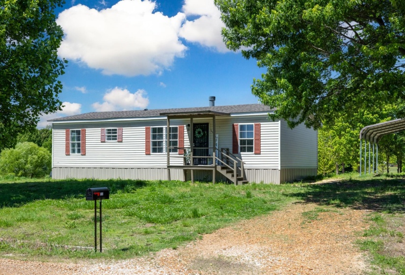 153 KING FARMS LOOP, Brighton, Tennessee 38011, 3 Bedrooms Bedrooms, 6 Rooms Rooms,2 BathroomsBathrooms,Residential,For Sale,KING FARMS,10221866